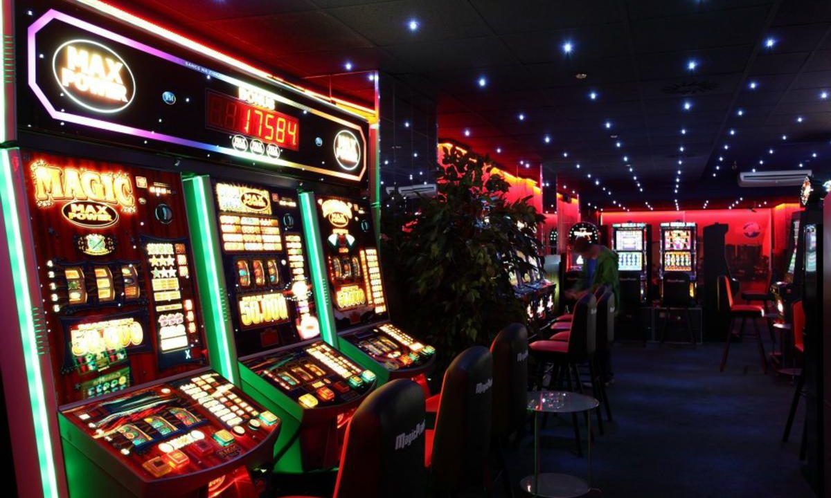 ایک اکاؤنٹ بنائیں یا CasinoWings کیسینو میں لاگ ان کریں۔